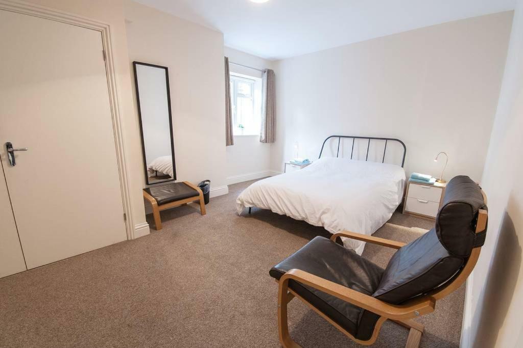 The Broadmead Forest - Spacious City Centre 3Bdr Apartment 브리스틀 외부 사진